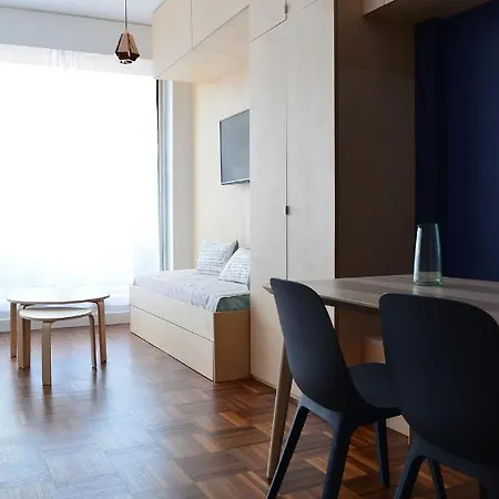 Appartamento Design Avec Balcon